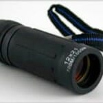 Thi is a monocular. 