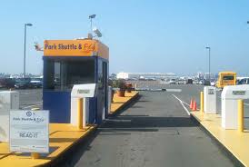 airport-parking-lot-ticket-booth